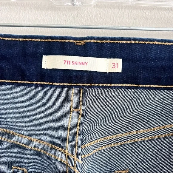 Levi’s women’s 711 Skinny size 31 dark Blue Women's Jeans stretch beauti… - Picture 7 of 8